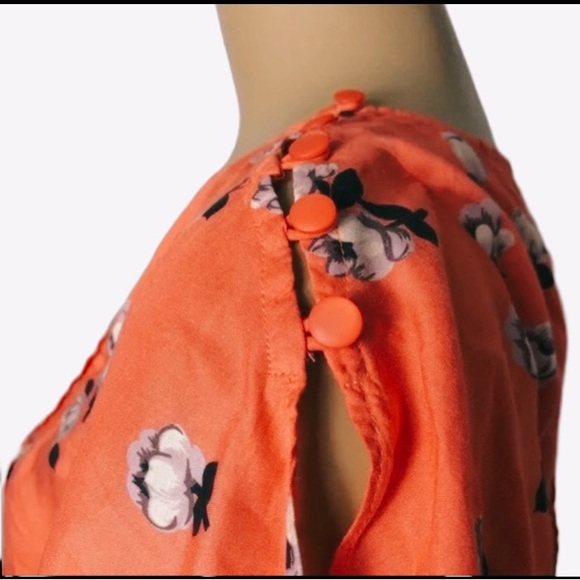 ANTHROPOLOGIE MAEVE MAYA FLORAL FLUTTER
SLEEVE TOP Sz 4 - Picture 3 of 10